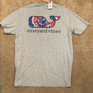 NWT vineyard vines tee